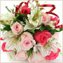 薔薇とアルストロメリアのブーケ